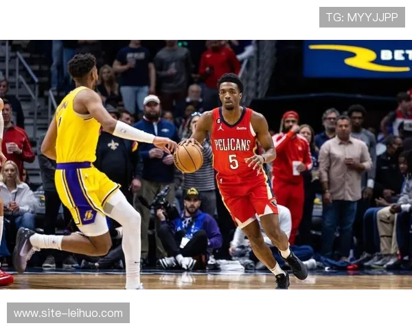 杰伦·布朗近十战场均26+8,背靠背客战独行侠火箭成体能试炼 杰伦·布朗近十战场均26+8,背靠背客战独行侠火箭成体能试炼